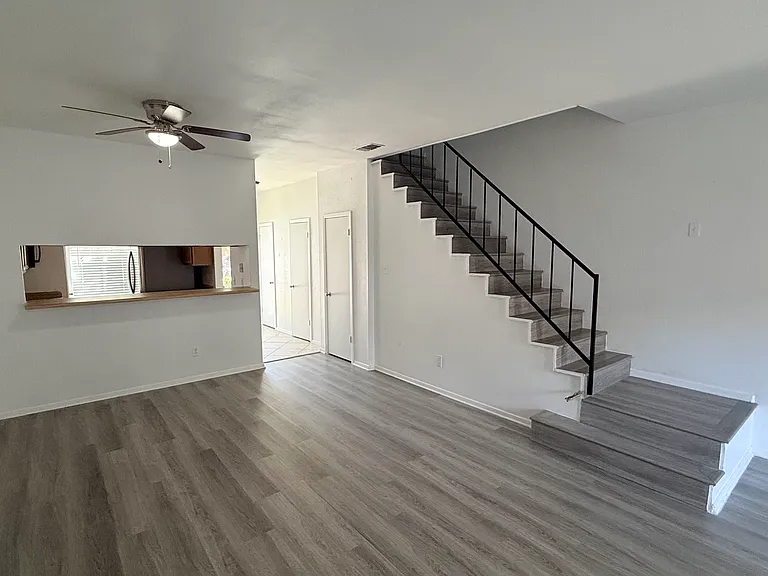 228 Samuel Blvd #S-6 — Photo 7