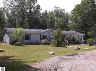 5805 E Esmond Rd, Hale, MI 48739