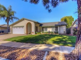 3018 N Cottonwood St, Orange, CA 92865