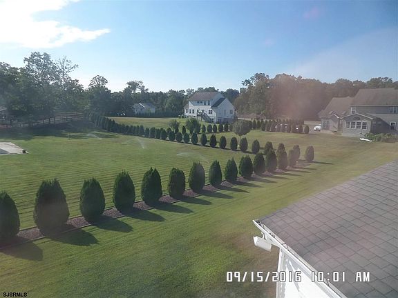 4th image of 115 Daphne Dr