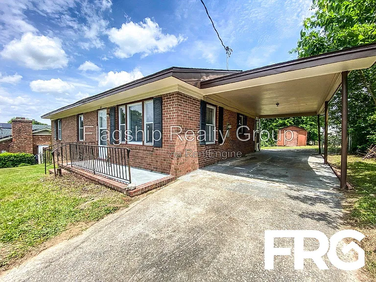 231 Bunche Dr — Photo 5
