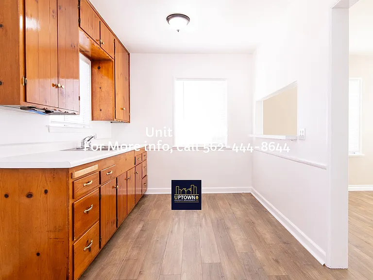11750 Downey Ave — Photo 6