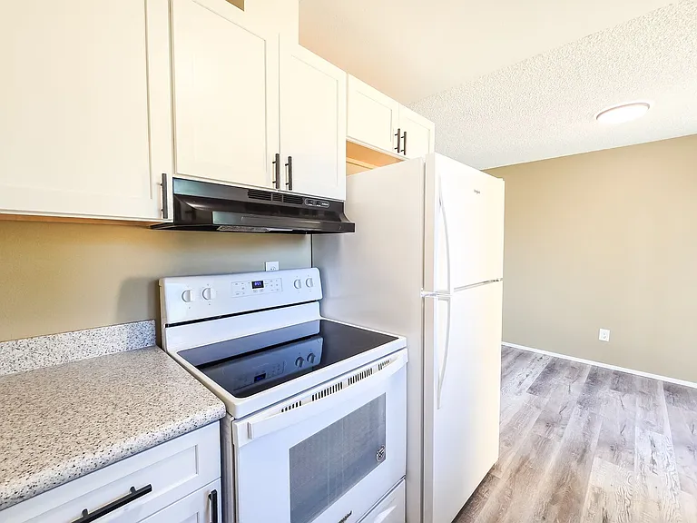 4321 84th St NE #2 — Photo 8