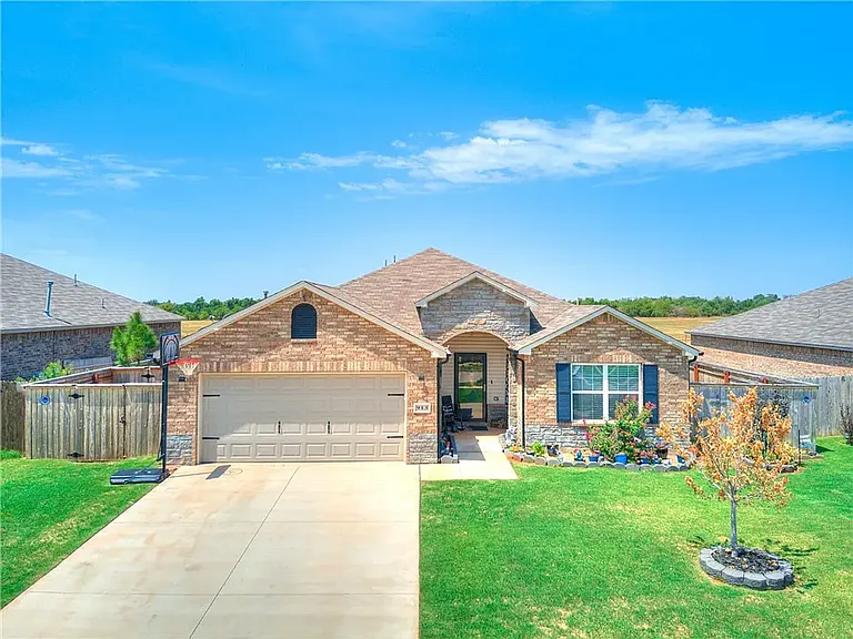 913 N Donald Way — Photo 11