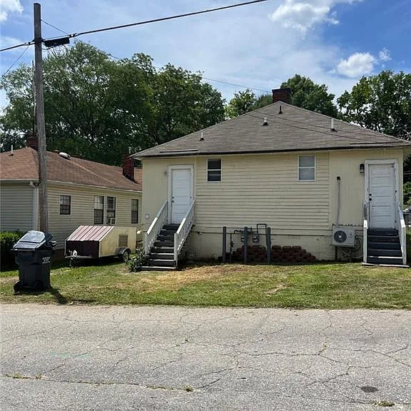 14 Ivy St #A — Photo 14