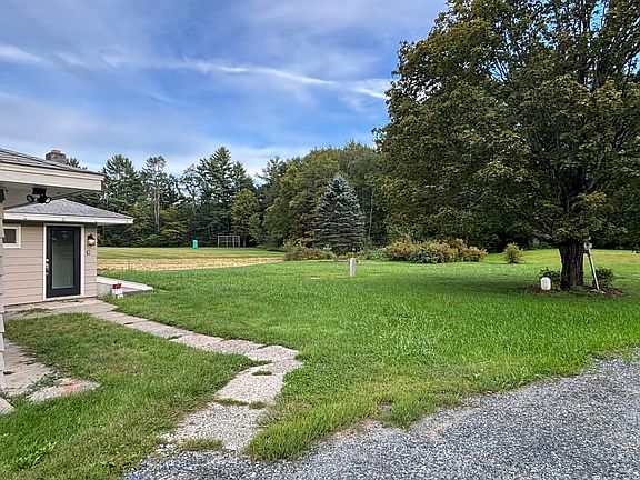 5th image of 1201 Stage Rd