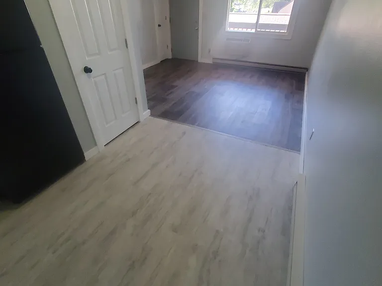 904 Hill St #214 — Photo 7
