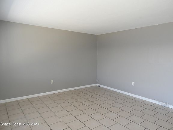 4th image of 180 Minna Ln APT 416