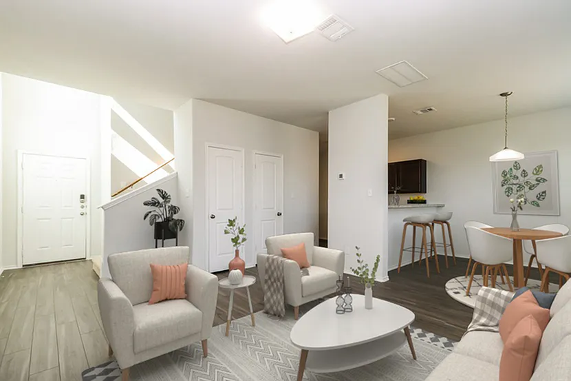 Tesoro Hills — Photo 2