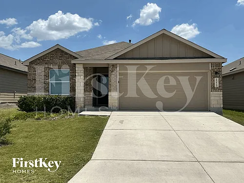1224 Treehouse Ln Photo 1