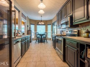 1531 Plunketts Rd, Buford, GA 30519