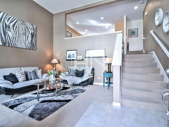 4th image of 18538 Onyx Ln