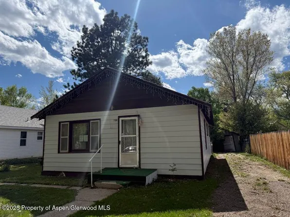 720 Taylor St, Craig, CO 81625