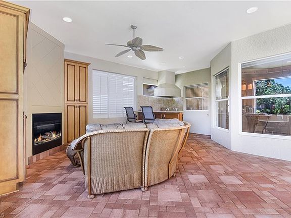 3rd image of 10265 Idle Pine Ln