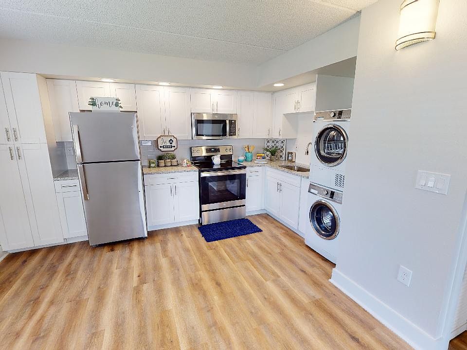 apartment kitchen and laundry appliances