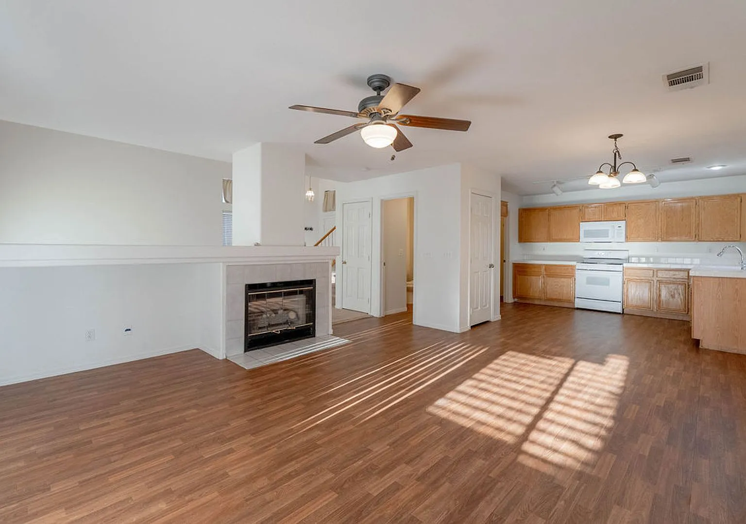 8379 Rockefeller Street, Las Vegas, NV 89123 — Photo 2