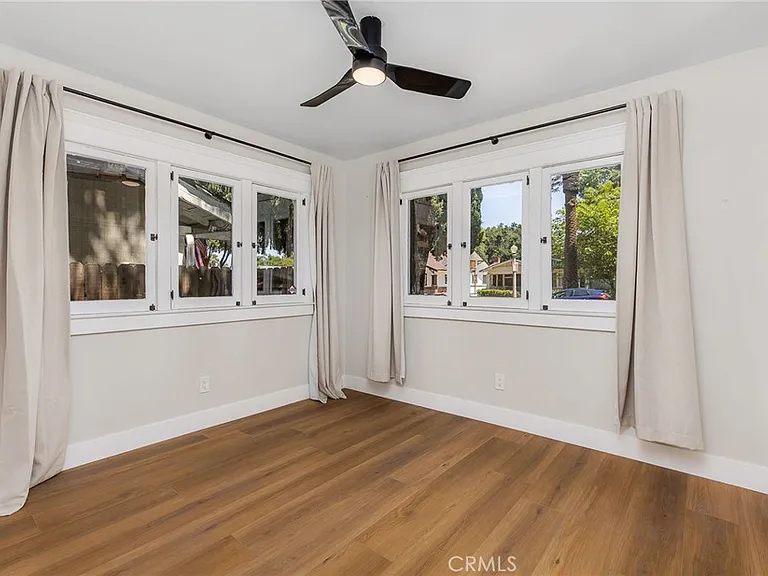 3844 Linwood Pl — Photo 26
