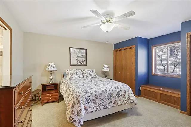 1606 Manchester Xing — Photo 12