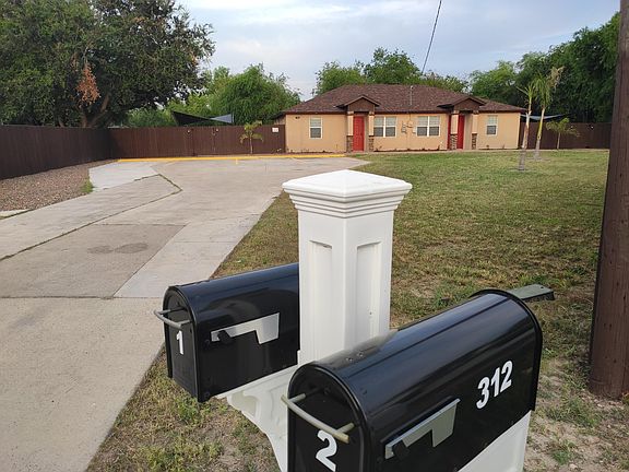 2nd image of 312 Monica St #2