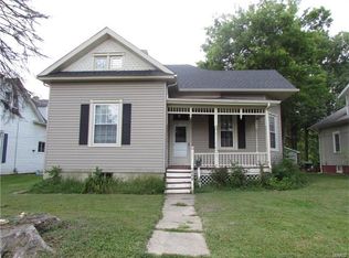 905 Grand Ave, Edwardsville, IL 62025