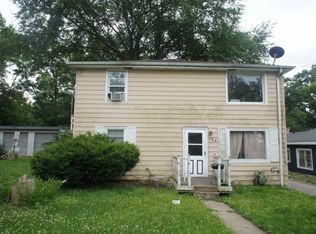124 E State St, North Aurora, IL 60542