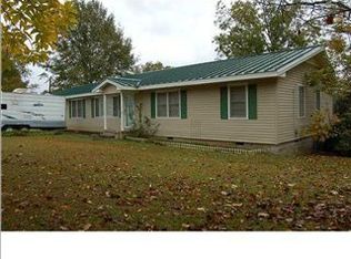 415 Gardner Sapps Rd, Carrollton, AL 35447