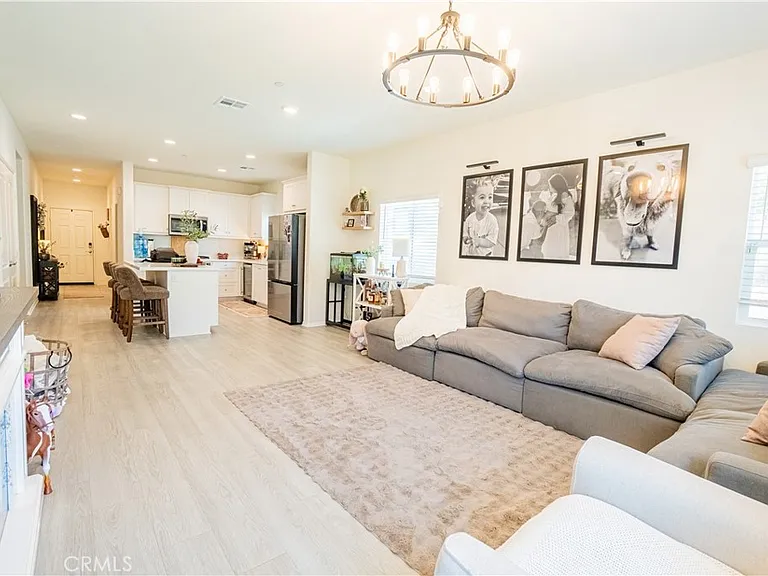 35227 Price St — Photo 14