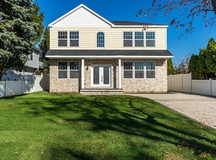 142 Harrison Ave, Bethpage, NY
