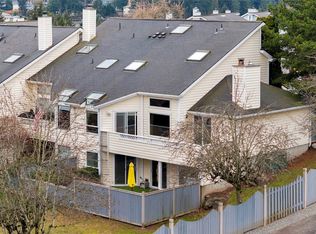 18644 48th Pl S, Seattle, WA 98188