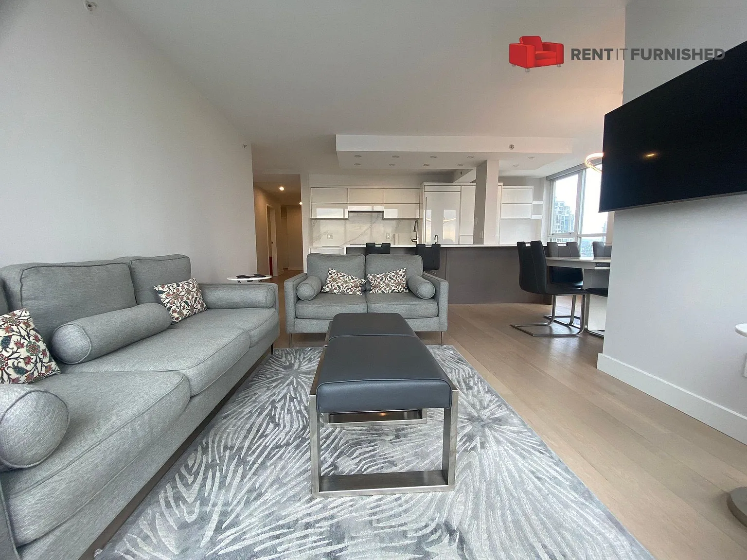 2 bed, 1200 sqft, $5,695 — Photo 3