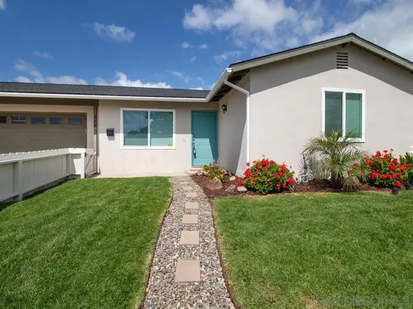 579 Gold Dr, Oceanside, CA 92057