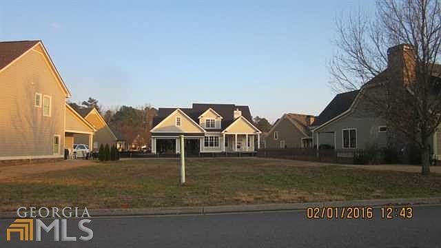 33 Grove Park Circle