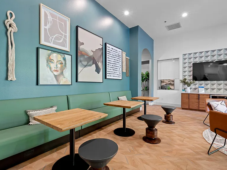 The Dakota — Photo 19