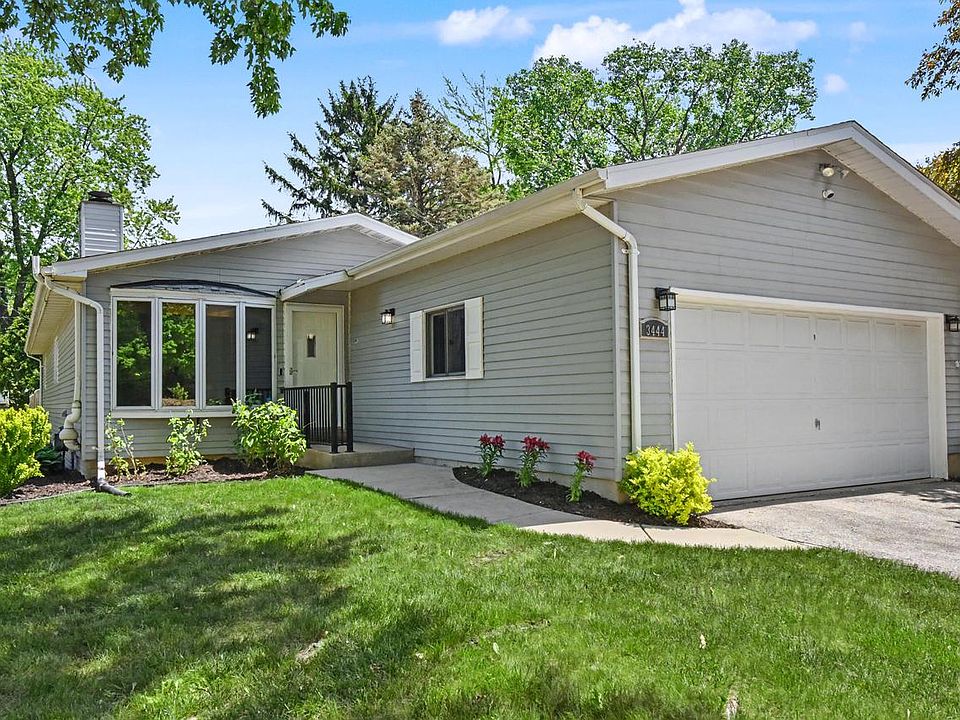 1st image of 3444 N Mayfair ROAD