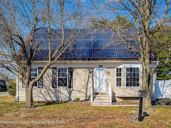 1252 Longboat Avenue, Beachwood, NJ 08722