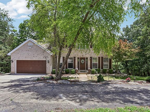 2nd image of 4160 Winwood Cir