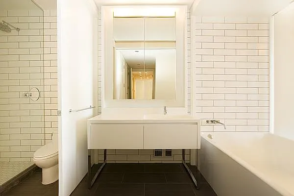 Rented by Platinum Properties | media 7