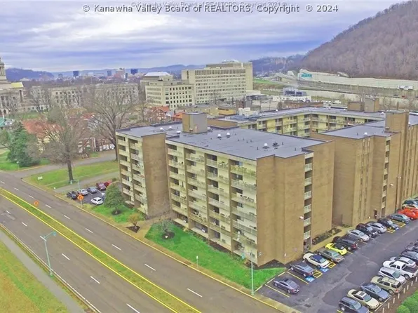 2106 Kanawha Blvd E APT 502, Charleston, WV 25311