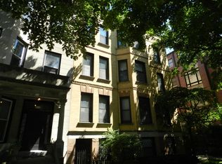 644 W Barry Ave, Chicago, IL 60657