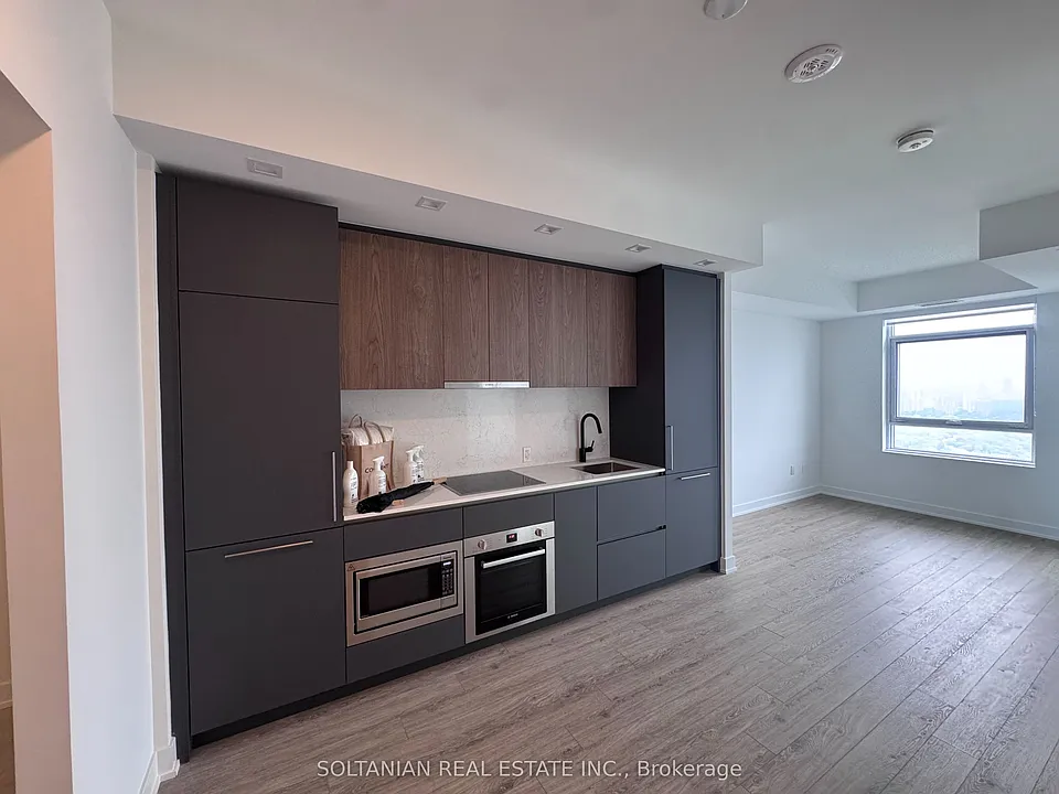 609 Sherbourne St #4806
