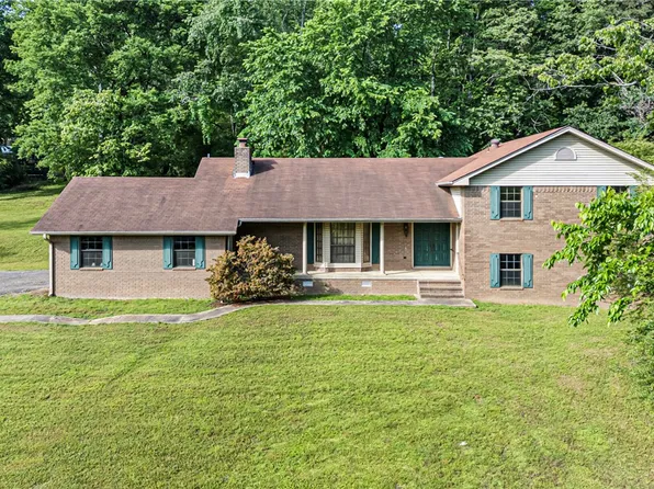 411 Marina Rd, Russellville, AR 72802