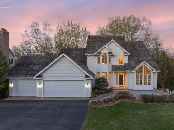 6459 Pinnacle Dr, Eden Prairie, MN 55346
