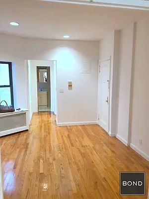 Rented by Bond New York | media 10