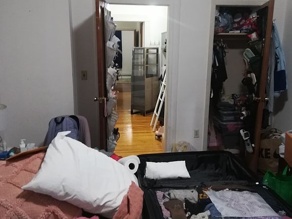 4th image of 12320 18th Ave #3