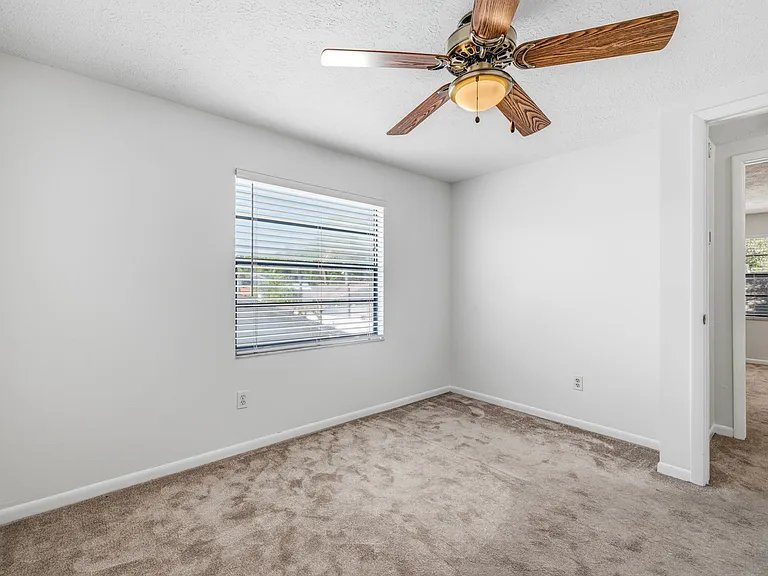 15710 Pinto Pl — Photo 28