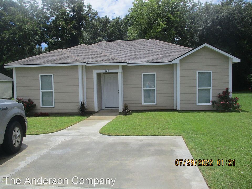 1st image of 125 Twelve Oaks Ct