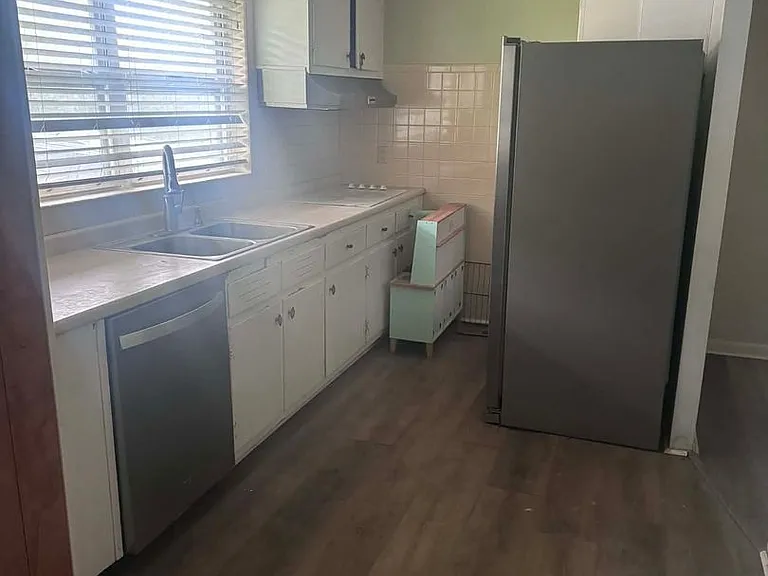 115 Decatur Rd — Photo 5