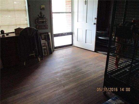 3rd image of 2539 Scammel Dr