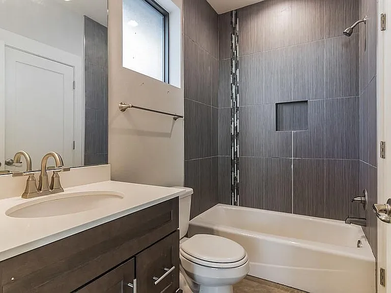 5611 William Holland Ave #D — Photo 10