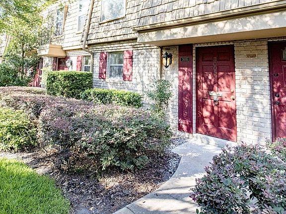 2nd image of 200 Saint Andrews Blvd APT 3005